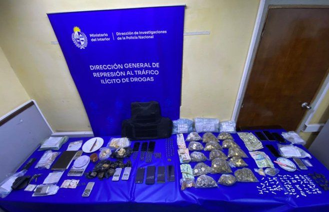 Operativo antidrogas con allanamientos en Montevideo y requisa en cárcel de Santiago Vázquez. Foto: Ministerio del Interior.