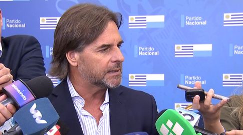 Lacalle Pou en rueda de prensa sobre el caso Cardama, octubre de 2025.&nbsp;