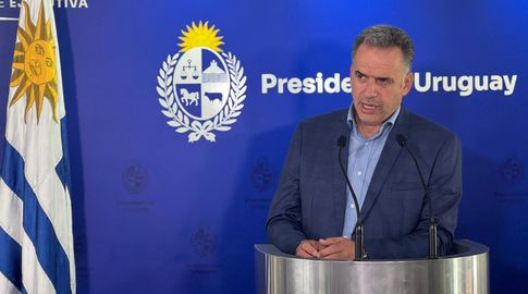 Fue una muy buena visita, dijo Orsi tras su regreso de Italia y destacó acuerdo con Unión Europea y problemática de colegios católicos uruguayos Fue una muy buena visita, dijo Orsi tras su regreso de Italia y destacó acuerdo con Unión Europea y problemática de colegios católicos uruguayos