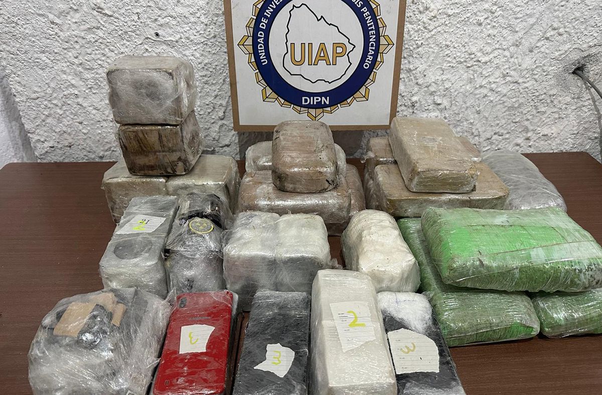 Incautaron 17 kilos y medio de drogas, 38 celulares, 10 TV Box y 13 routers en operativo en el ex-Comcar