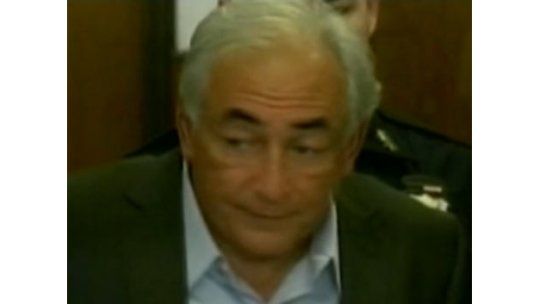 Periodista denunciará a Strauss-Kahn por intento de violación