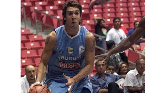 Uruguay aplastó a Bolivia en el inicio del Sudamericano