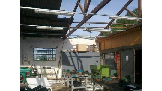 Destrozos en Soriano tras fuerte turbonada