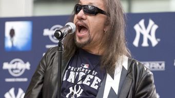 kiss se despide de uno de sus fundadores: a los 74 anos murio ace frehley, legendario guitarrista de la banda