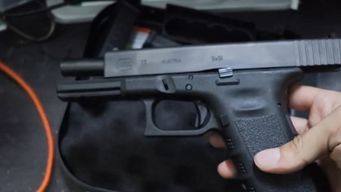 dos policias fueron condenados por falsificar documentos para habilitacion de porte de armas