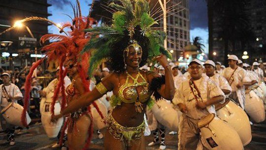 desfile carnaval 2013