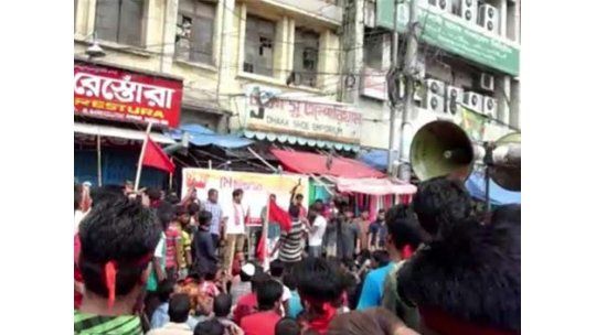 Día de los Trabajadores dramático en Bangladesh con 400 muertos