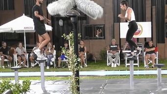 el martes estuvo movido en la casa de gran hermano: romina lider y maxi con su espontanea