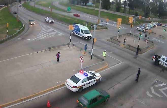POLICÍA--BEBÉ--TRASLADO.jpg