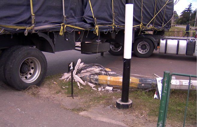 Foto: Subrayado. Accidente grave en Lagomar, Canelones.
