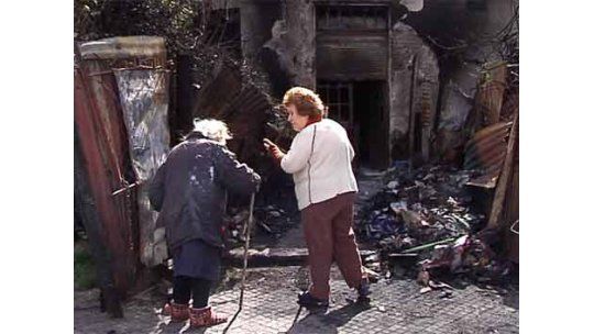 Se incendió una casa donde vive una anciana de 90 años