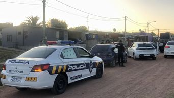 policia investiga asesinato a balazos de joven de 22 anos como parte del enfrentamiento de bandas narco