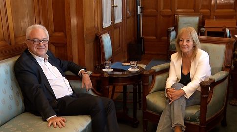 Lubetkin entregará al Parlamento versión autenticada del acuerdo entre el Mercosur y la Unión Europea Lubetkin entregará al Parlamento versión autenticada del acuerdo entre el Mercosur y la Unión Europea