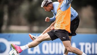 uruguay dio a conocer la lista de 24 futbolistas para comenzar la preparacion para los panamericanos