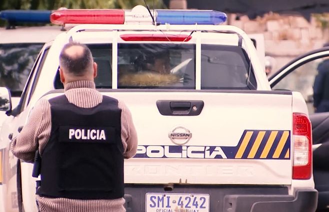 policia-movil-policial-patrullero