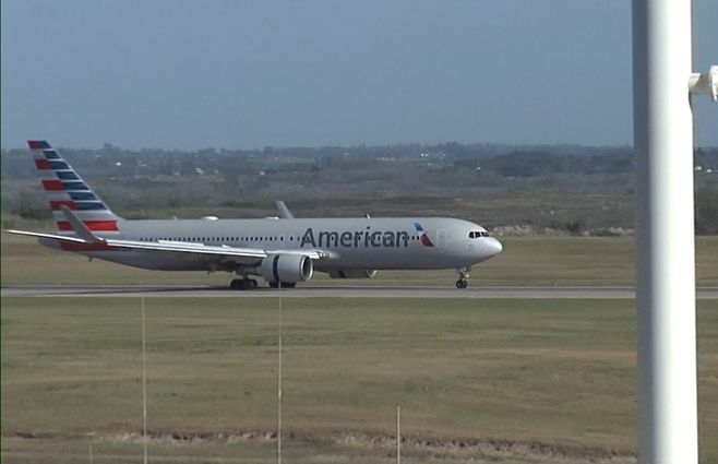 American-avión-aeropuerto.jpg