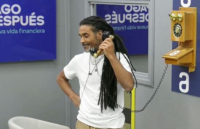 Esteban fue nominado tras pasarle el teléfono en Gran Hermano Uruguay.