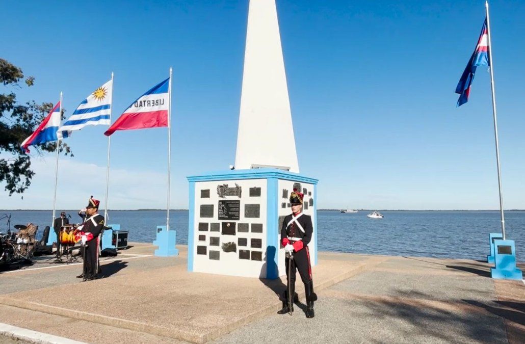 Realizaron acto en Soriano por el Desembarco de los 33 Orientales con presencia de Carolina Cosse