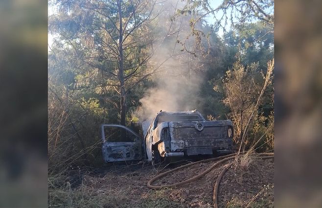 camioneta-incendio-salto