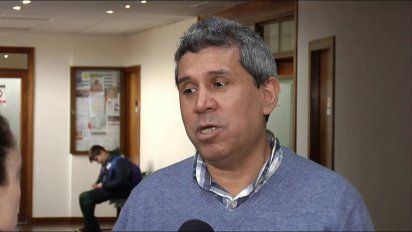 Ram&oacute;n Ru&iacute;z, director en representaci&oacute;n de los trabajadores, est&aacute; en minor&iacute;a en la votaci&oacute;n, se&ntilde;ala El Pa&iacute;s.