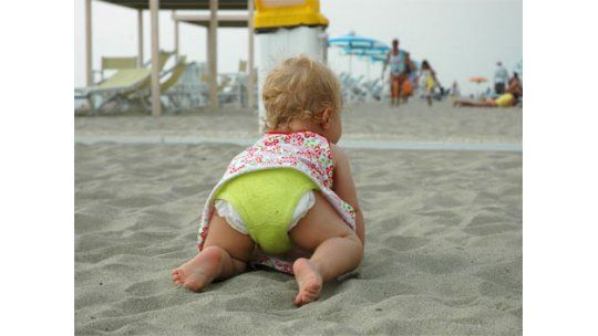 Un bebé se salvó de ahogarse gracias a su pañal