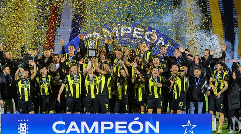 Peñarol se coronó campeón del Torneo Intermedio tras vencer por penales a Nacional