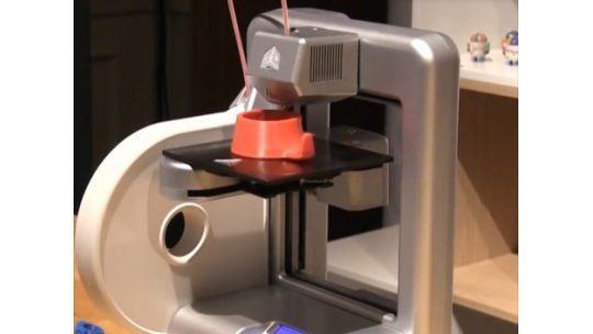 Abren llamado para incorporar impresoras 3D en centros educativos