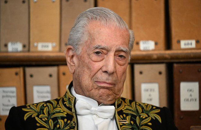Foto: AFP. Mario Vargas Llosa.