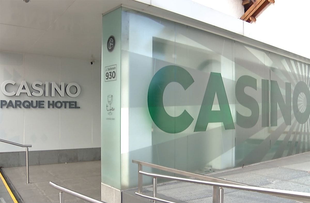IMM comenzó el traspaso del casino Parque Hotel al Ministerio de Economía; su gerenta pasó a Compras