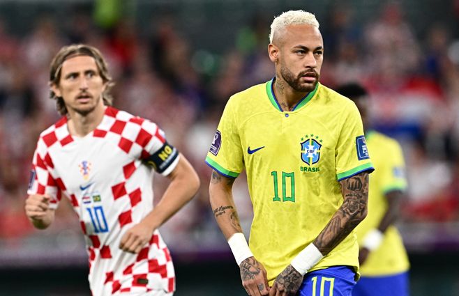 Neymar-y-Modric-en-el-partido-Brasil-Croacia.jpg