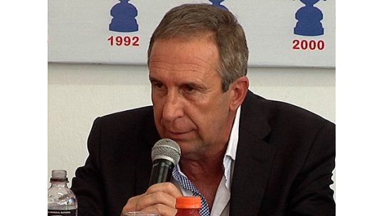 Pelusso dijo desconocer cómo comenzaron incidentes del clásico