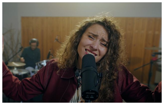 Florencia Núñez, cantautora rochense 