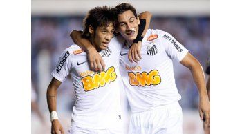 Santos pone a prueba talento de Neymar y compañía ante Vélez