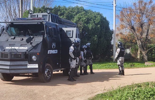 Foto: Subrayado. La Policía hizo 20 allanamientos en Toledo este martes.