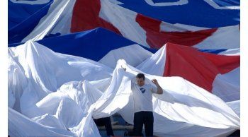 Esta noche Nacional estrena bandera gigante ante el Toluca