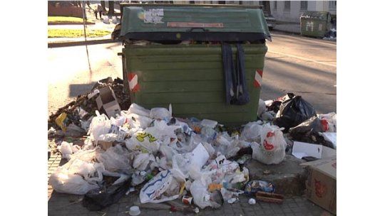 Otra vez conflicto municipal afecta la limpieza de Montevideo