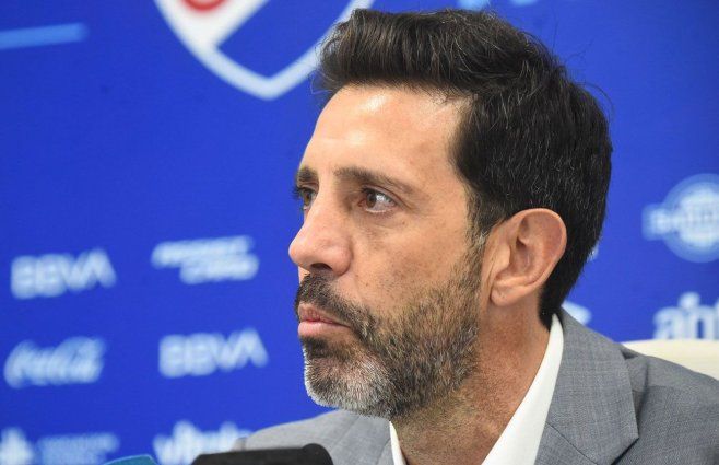 Jorge Bava en su primera conferencia de prensa en Nacional. Foto: FocoUy