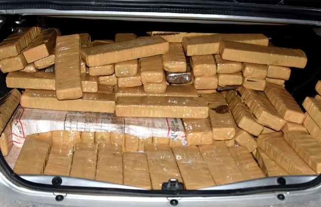 marihuana-auto-abandonado-rocha.jpg