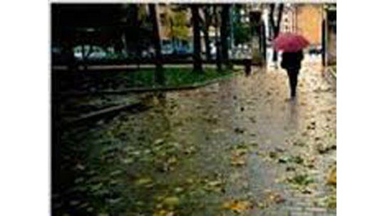 Un lunes que empieza húmedo y nublado; mejorará en próximas horas
