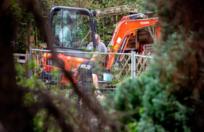 Madeleine McCann AFP excavacion.jpg