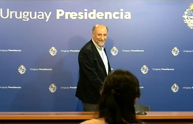 mieres-sonrisa-conferencia-torre-ejecutiva.jpg