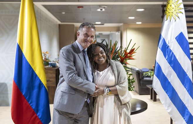 Orsi-con-Francia-Márquez-Colonbia-Foto-presidencia-uru