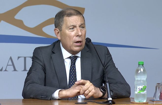 gabriel-oddone-en-el-Parlamento.jpg