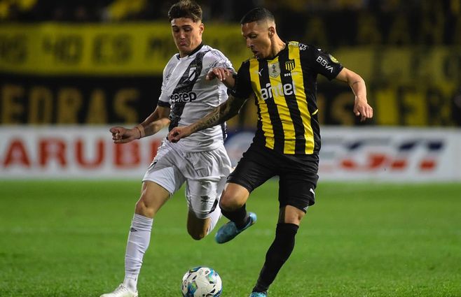 peñarol danubio dante fernandez foco uy (8) tercera tanda.jpeg