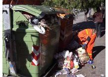 Conflicto municipal afecta ya a 300 contenedores de basura