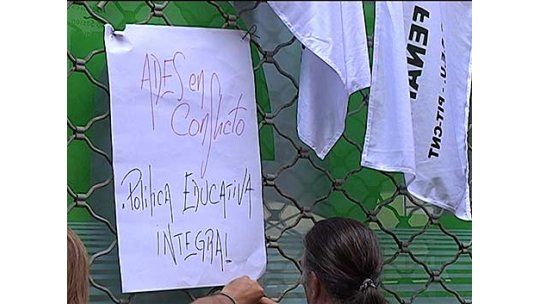 Desalojo pacífico de la ocupación en Secundaria
