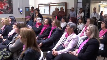 dos mujeres mueren por dia en uruguay por cancer mama; el clinicas busca realizar mas mamografias