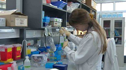 cuatro pacientes con coronavirus en cti y 217 casos positivos