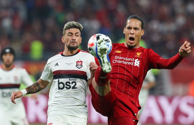 De-arrascaeta-Flamengo-Liverpool-final-AFP.jpg