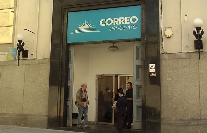correo-uruguayo-entrada-ciudad-vieja.jpg